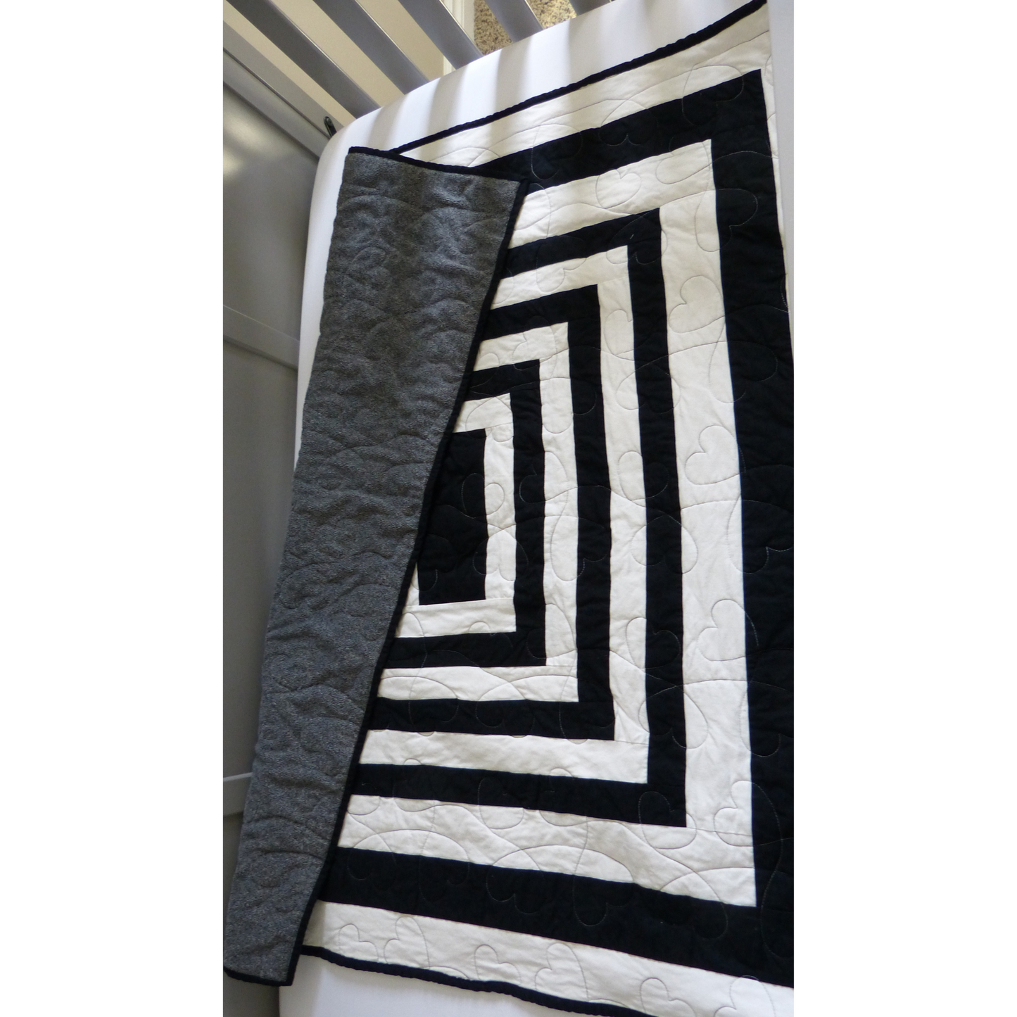 Echoes Baby/Toddler Quilt – Black & White with Cozy Fireside Backing