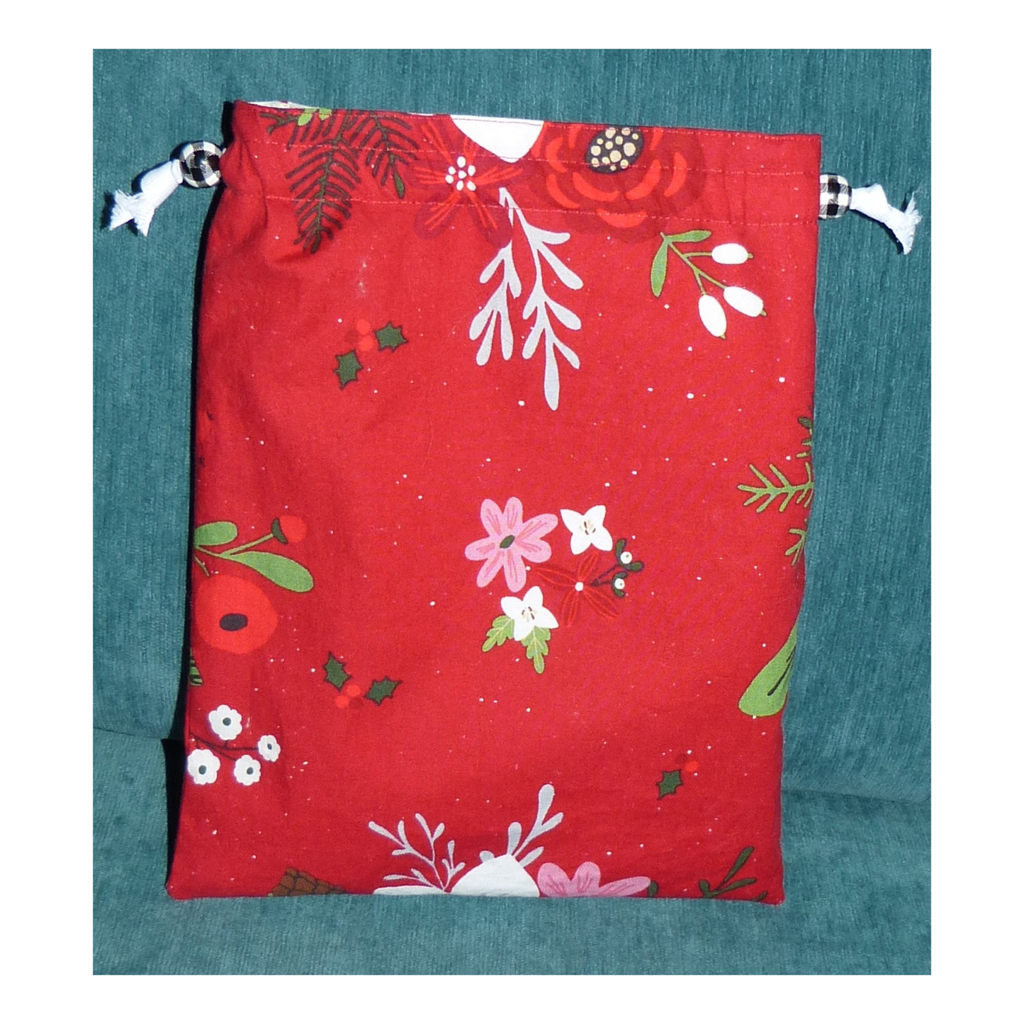 Lined Fabric Gift Bag – Festive Winter Floral (Small)