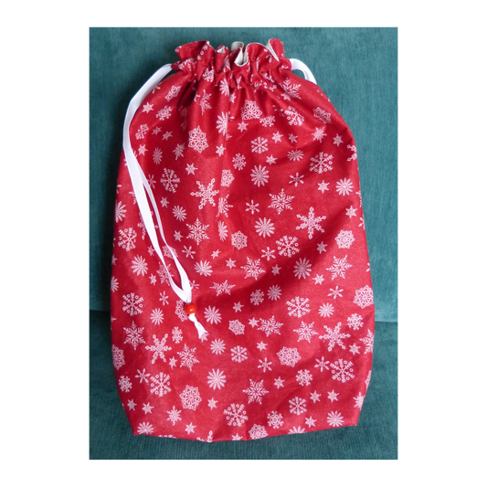 Lined Fabric Gift Bag – Shimmering Red Snowflakes (Boxed Bottom) (Large)