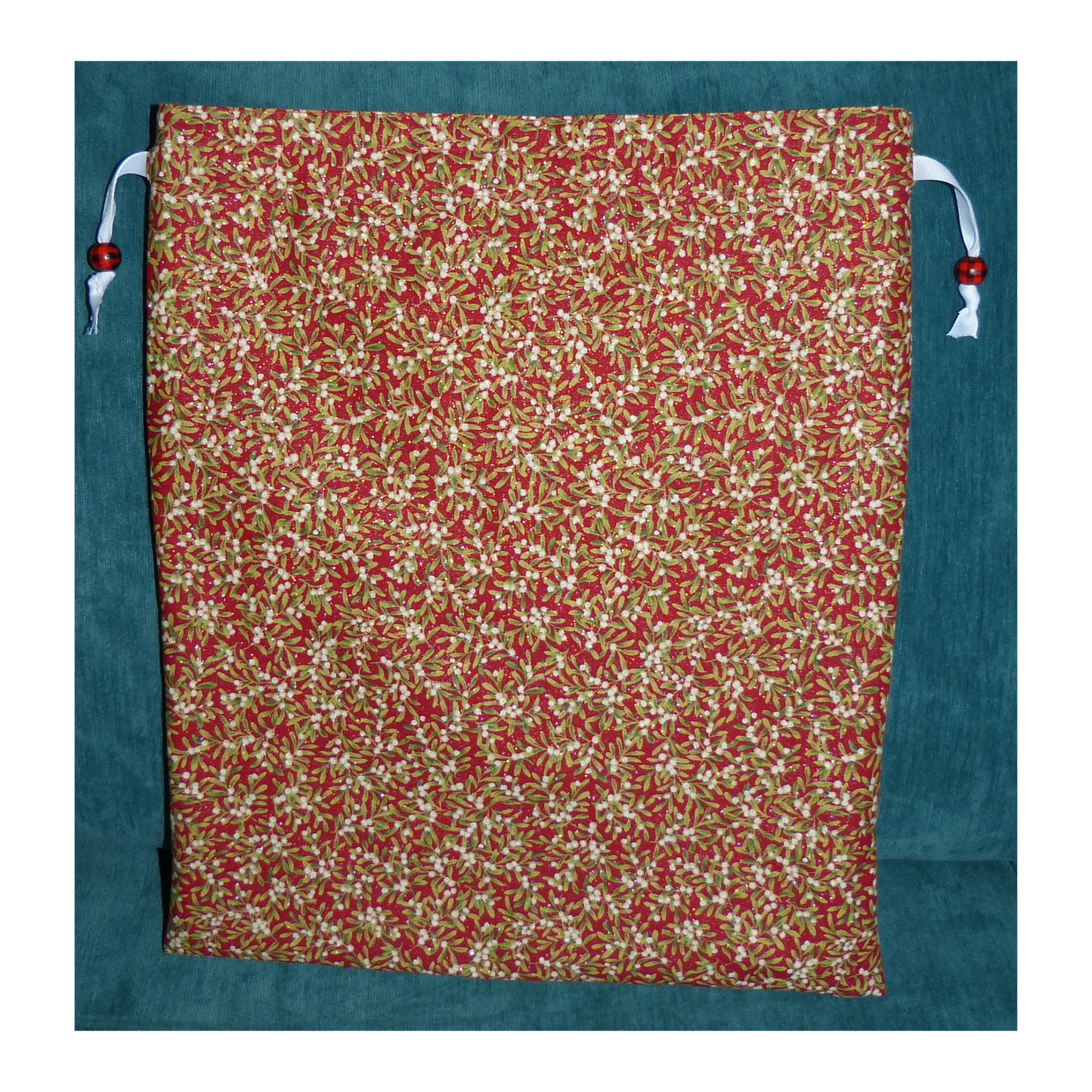 Lined Fabric Gift Bag – Shimmering Holly-Inspired Print (Large)